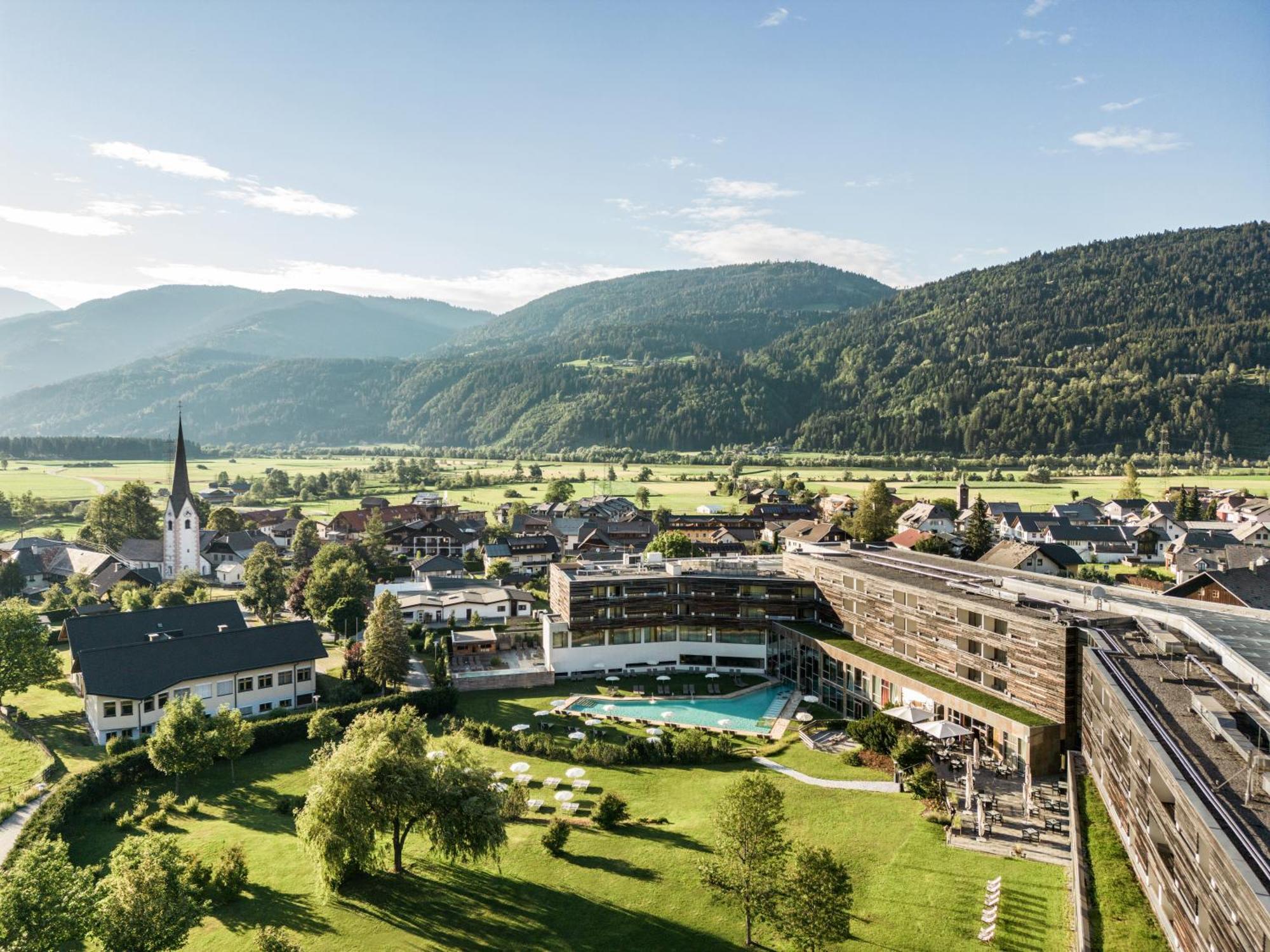 Falkensteiner Hotel & Spa Carinzia Superior Tröpolach Dış mekan fotoğraf